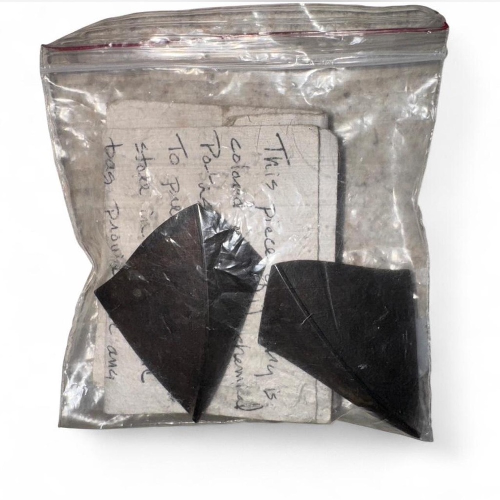 🖤 Vintage Geometric Metal Earrings – Sculptural / Oxidized – 2” Handmade - Picture 5 of 6